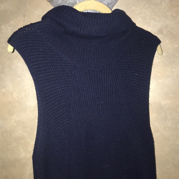 White House black Market sweater dress - Picture 2 of 3